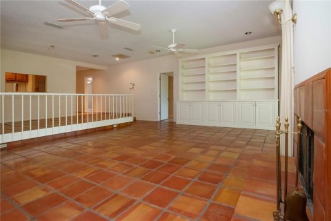 House in Sarasota, Florida 2 bedrooms, 145.86 sq.m. № 1673922 - photo 16