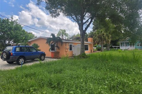 Casa en venta en Palm Harbor, Florida, 3 dormitorios, 139.82 m2 № 2381280 - foto 2