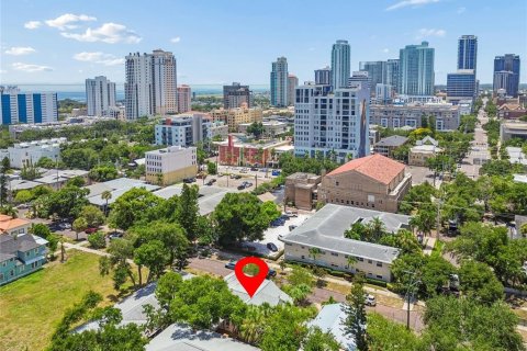 Immobilier commercial à vendre à Saint Petersburg, Floride: 300.45 m2 № 2208401 - photo 5