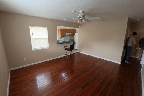 Immobilier commercial à vendre à Saint Petersburg, Floride: 300.45 m2 № 2208401 - photo 21