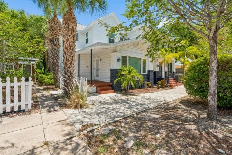 Immobilier commercial à vendre à Saint Petersburg, Floride: 300.45 m2 № 2208401 - photo 3