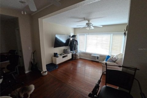 Immobilier commercial à vendre à Saint Petersburg, Floride: 300.45 m2 № 2208401 - photo 19