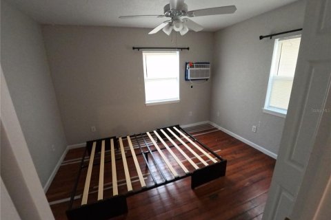 Immobilier commercial à vendre à Saint Petersburg, Floride: 300.45 m2 № 2208401 - photo 23