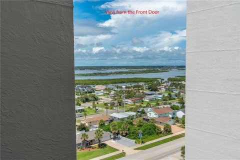 Condo in Daytona Beach Shores, Florida, 2 bedrooms  № 2379046 - photo 6