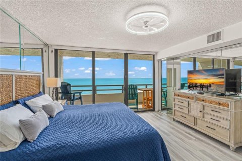 Condo in Daytona Beach Shores, Florida, 2 bedrooms  № 2379046 - photo 26