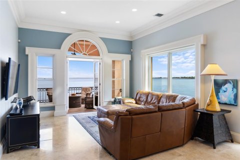 Villa ou maison à vendre à Sarasota, Floride: 5 chambres, 642.7 m2 № 1815666 - photo 14