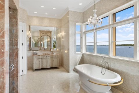 Villa ou maison à vendre à Sarasota, Floride: 5 chambres, 642.7 m2 № 1815666 - photo 22