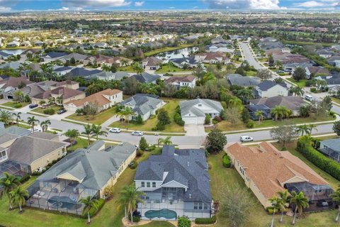 House in Bradenton, Florida 4 bedrooms, 377.74 sq.m. № 1583978 - photo 30