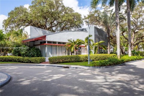 Copropriété à vendre à Miami, Floride: 1 chambre, 67.17 m2 № 1981774 - photo 28