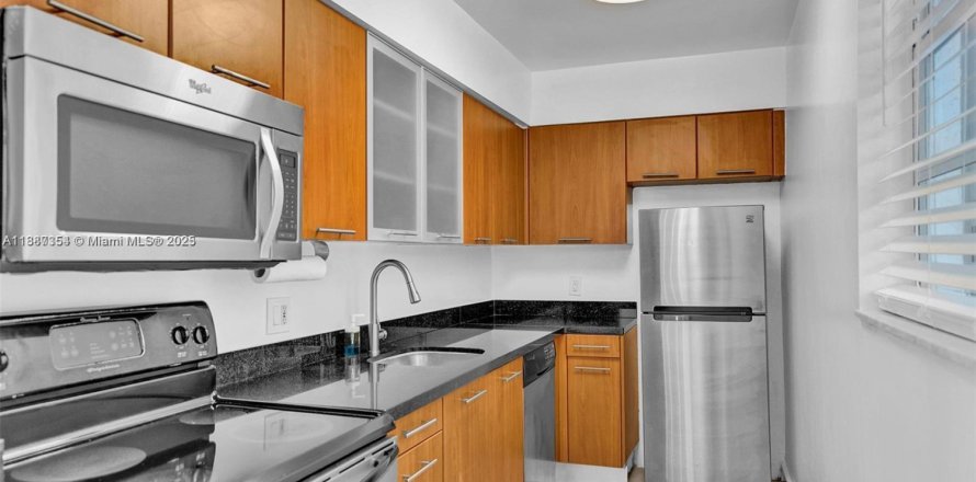 Condo à Miami, Floride, 1 chambre № 1981774