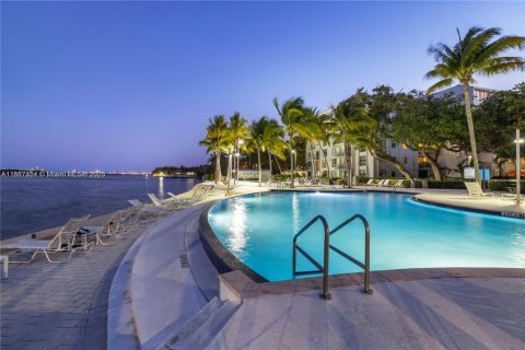 Copropriété à vendre à Miami, Floride: 1 chambre, 67.17 m2 № 1981774 - photo 23