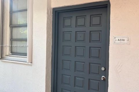 Copropriété à vendre à Miami, Floride: 1 chambre, 67.17 m2 № 1981774 - photo 14