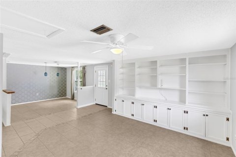 Villa ou maison à vendre à Nokomis, Floride: 3 chambres, 168.52 m2 № 2375482 - photo 6