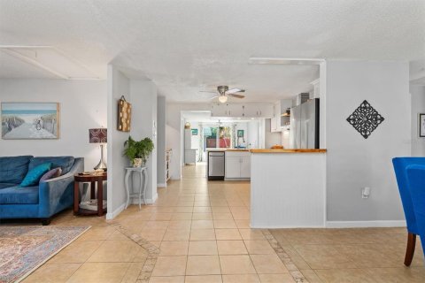 Villa ou maison à vendre à Nokomis, Floride: 3 chambres, 168.52 m2 № 2375482 - photo 7