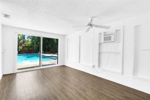 Villa ou maison à vendre à Nokomis, Floride: 3 chambres, 168.52 m2 № 2375482 - photo 30
