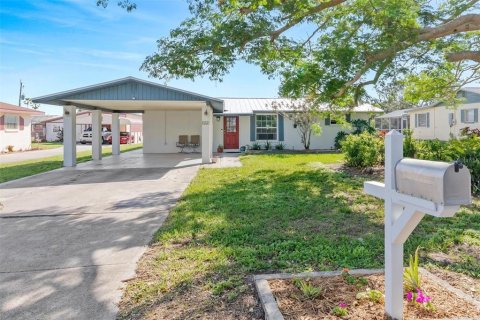 Villa ou maison à vendre à Nokomis, Floride: 3 chambres, 168.52 m2 № 2375482 - photo 2