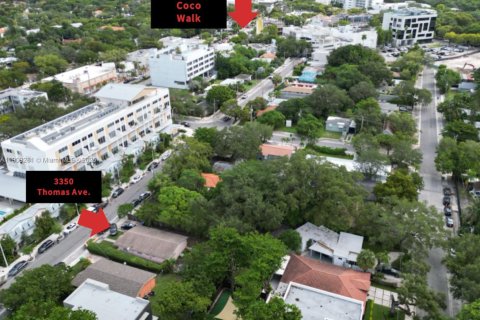 House in Miami, Florida 4 bedrooms, 130.06 sq.m. № 1965424 - photo 6