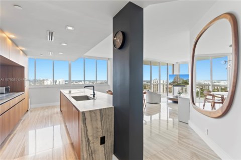 Condo in Aventura, Florida, 2 bedrooms  № 1896285 - photo 10