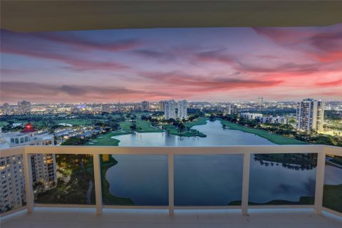 Condo in Aventura, Florida, 2 bedrooms  № 1896285 - photo 2