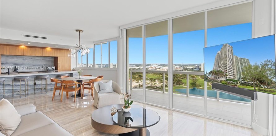 Condominio en Aventura, Florida, 2 dormitorios № 1896285