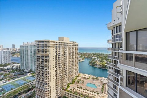 Condo in Aventura, Florida, 2 bedrooms  № 1896285 - photo 26