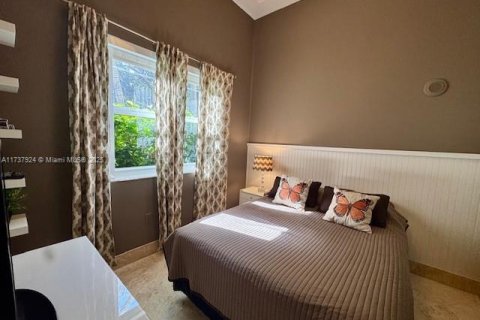 Condo in Aventura, Florida, 3 bedrooms  № 1962166 - photo 13