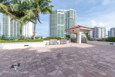 Condo in Aventura, Florida, 3 bedrooms  № 1962166 - photo 29
