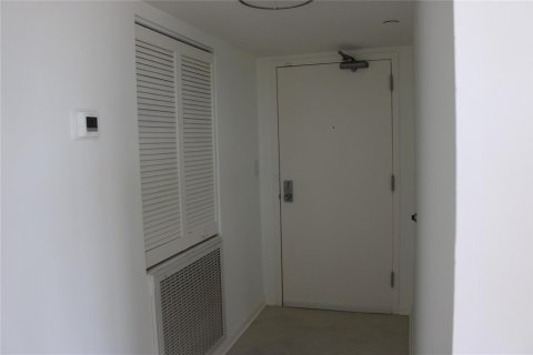 Condominio en venta en Fort Lauderdale, Florida, 2 dormitorios, 155.05 m2 № 2250331 - foto 20