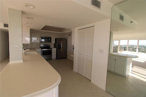 Condominio en venta en Fort Lauderdale, Florida, 2 dormitorios, 155.05 m2 № 2250331 - foto 4
