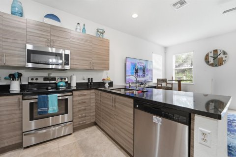 Adosado en venta en Hobe Sound, Florida, 4 dormitorios, 176.98 m2 № 2077439 - foto 17