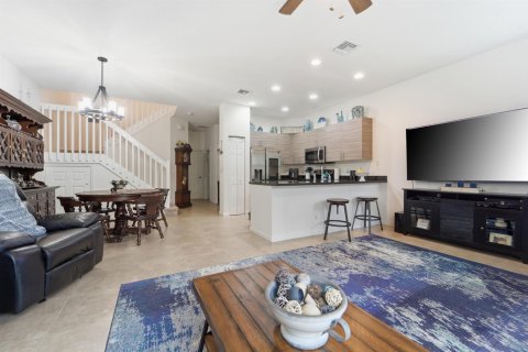 Adosado en venta en Hobe Sound, Florida, 4 dormitorios, 176.98 m2 № 2077439 - foto 15