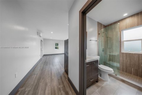 Apartment in Miami, Florida 1 bedroom, 46.45 sq.m. № 1942272 - photo 7