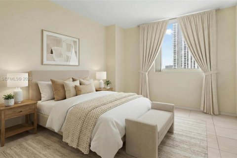 Condo in Miami, Florida, 2 bedrooms  № 2026414 - photo 4