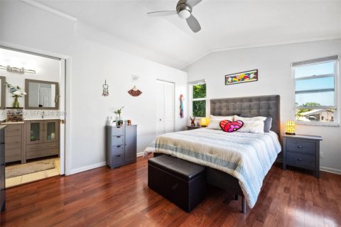 Купить таунхаус в Пемброк-Пайнс, Флорида 3 спальни, 140.93м2, № 2034035 - фото 12