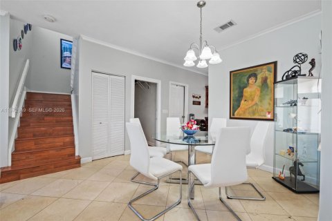 Купить таунхаус в Пемброк-Пайнс, Флорида 3 спальни, 140.93м2, № 2034035 - фото 9