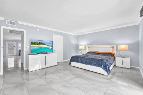 Condo in Coconut Creek, Florida, 1 bedroom  № 1882344 - photo 11