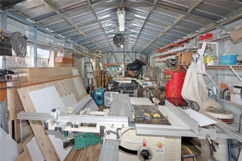 Villa ou maison à vendre à Miami, Floride: 3 chambres, 138.8 m2 № 2055740 - photo 26