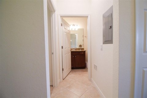 Condo in Bradenton, Florida, 2 bedrooms in LAKEWOOD NATIONAL  № 2298762 - photo 27