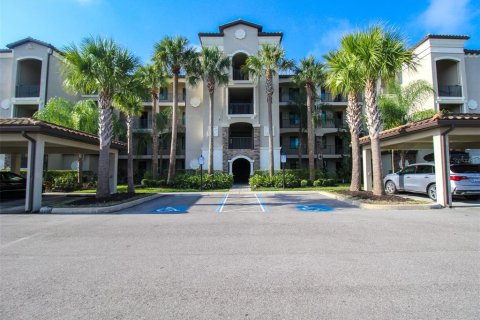 Condo in Bradenton, Florida, 2 bedrooms in LAKEWOOD NATIONAL  № 2298762 - photo 16