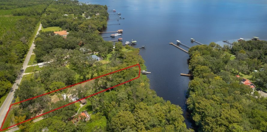 Land in Palatka, Florida № 770586