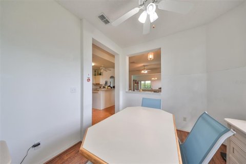 Condo in Sun City Center, Florida, 2 bedrooms  № 1722490 - photo 26