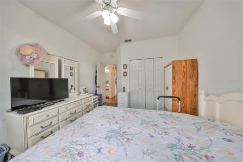 Condo in Sun City Center, Florida, 2 bedrooms  № 1722490 - photo 21