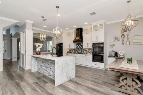 Villa ou maison à vendre à Tampa, Floride: 5 chambres, 322.65 m2 № 1644121 - photo 7