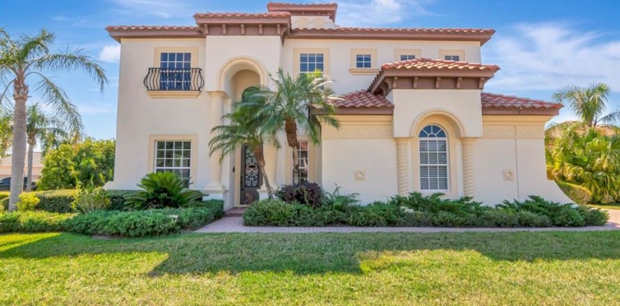 Villa ou maison à Tampa, Floride 5 chambres, 322.65 m2 № 1644121