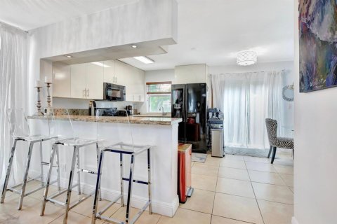 Villa ou maison à vendre à Plantation, Floride: 3 chambres, 140.84 m2 № 2397269 - photo 9