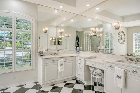 Casa en venta en University Park, Florida, 4 dormitorios, 286.98 m2 № 1621075 - foto 24