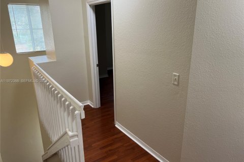 Купить таунхаус в Хомстед, Флорида 4 спальни, 150.32м2, № 2032994 - фото 28