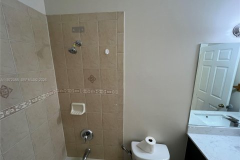 Купить таунхаус в Хомстед, Флорида 4 спальни, 150.32м2, № 2032994 - фото 22