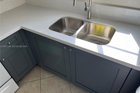 Купить таунхаус в Хомстед, Флорида 4 спальни, 150.32м2, № 2032994 - фото 11