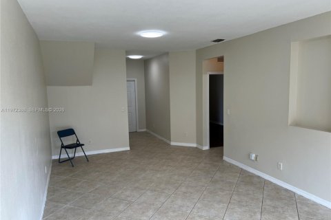 Купить таунхаус в Хомстед, Флорида 4 спальни, 150.32м2, № 2032994 - фото 8